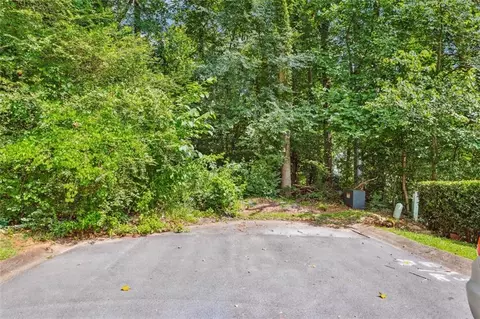 338 Justin Dr, Woodstock, GA 30188