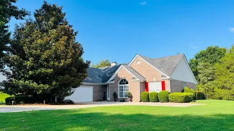 187 Meadowcreek Dr, Jefferson, GA 30549