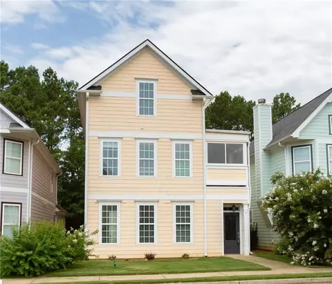 8 Courtyard Ln, Cartersville, GA 30120