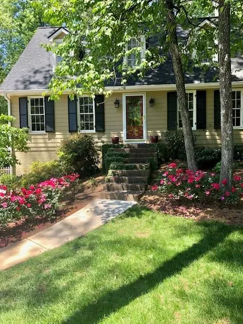 2719 Chestnut Ridge Way, Marietta, GA 30062