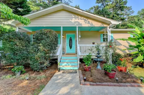 138 Caldwell Rd, Lawrenceville, GA 30046