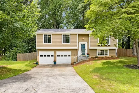 2639 Shaw Rd, Marietta, GA 30066