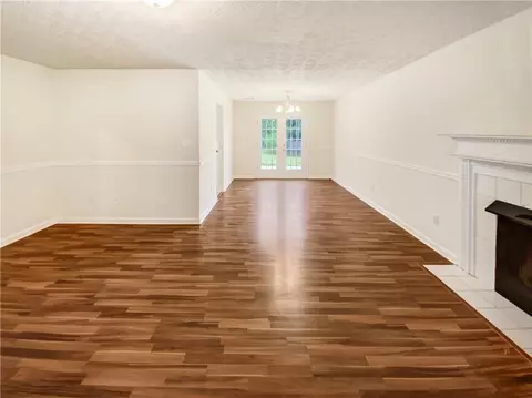 309 Darnell Ct, Hampton, GA 30228 photo 5