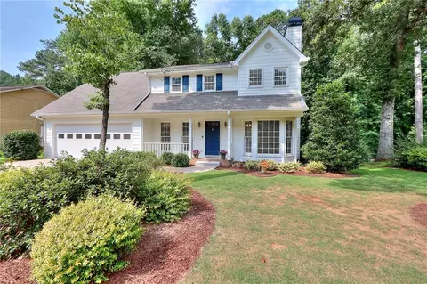 1479 Hickory Ln, Lilburn, GA 30047