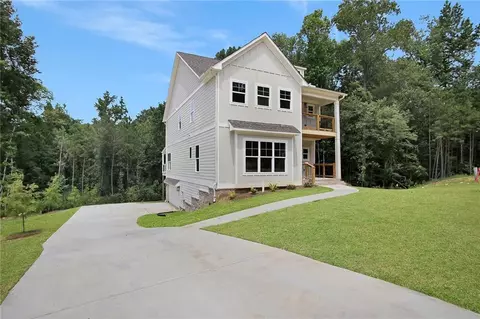 3115 Stonegate Dr SW, Atlanta, GA 30331