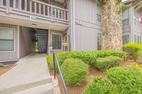 3972 Woodridge Way, Tucker, GA 30084