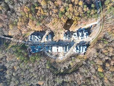 450 Winston Way, Chattahoochee Hills, GA 30268