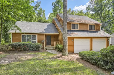1978 Levgard Ln, Riverdale, GA 30296
