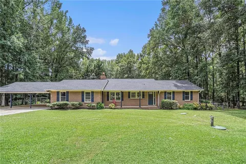 374 Wynn Dr, Hampton, GA 30228 photo 3