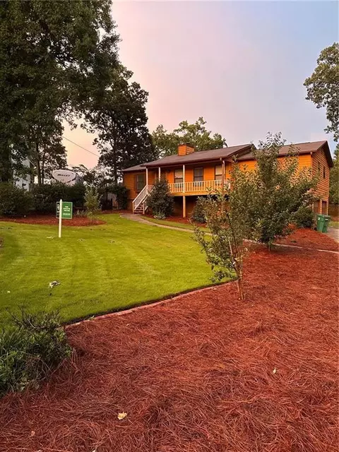 313 Doeskin Ln SE, Smyrna, GA 30082