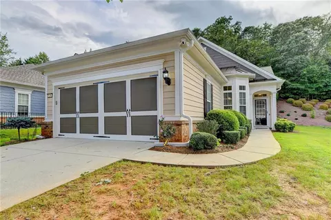 6288 Brookside Ln, Hoschton, GA 30548