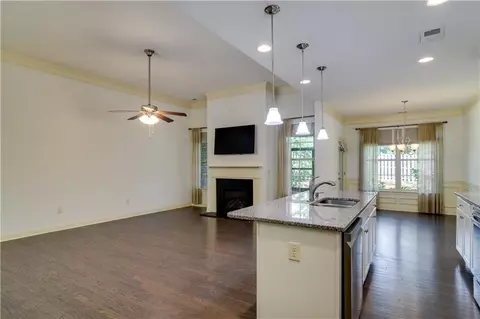 196 Larkton Ln, Grayson, GA 30017 photo 9