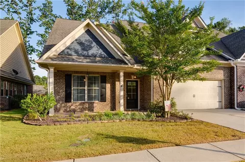 196 Larkton Ln, Grayson, GA 30017