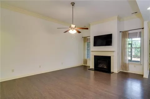 196 Larkton Ln, Grayson, GA 30017 photo 8