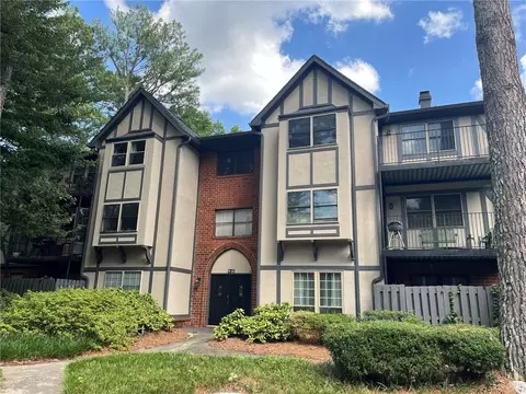 6851 Roswell Rd #17, Atlanta, GA 30328