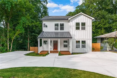 1981 NW Spink St NW, Atlanta, GA 30318