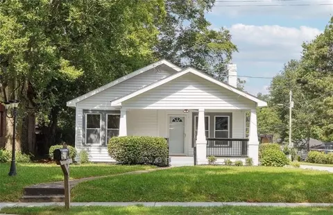 2821 Semmes St, East Point, GA 30344