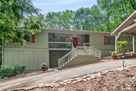 119 Soaring Hawk Cir, Big Canoe, GA 30143