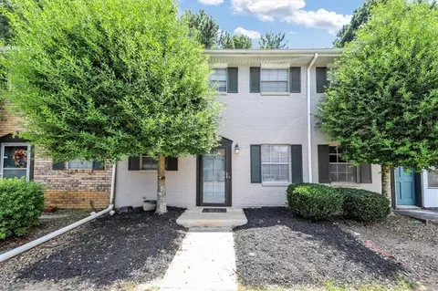 4701 Flat Shoals Apt 4b Rd, Union City, GA 30291