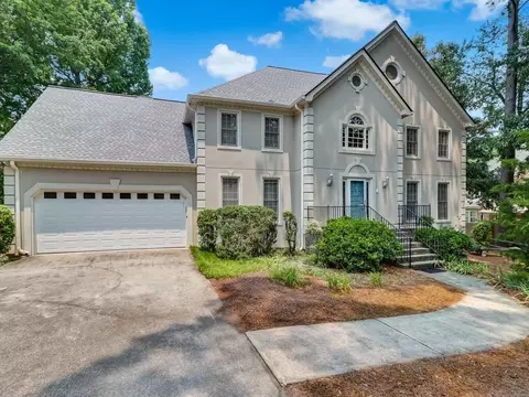 761 Leila Ln, Lawrenceville, GA 30046