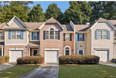 5650 Terremont Cir, Norcross, GA 30093