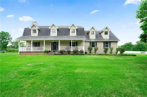 3905 Garden Lakes Pkwy NW, Rome, GA 30165