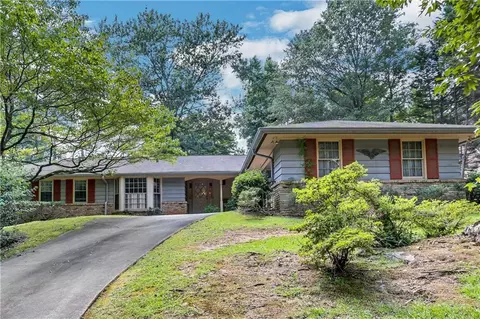 7330 Hunters Branch Dr, Sandy Springs, GA 30328
