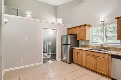 6817 Red Maple Dr, Rex, GA 30273 photo 8