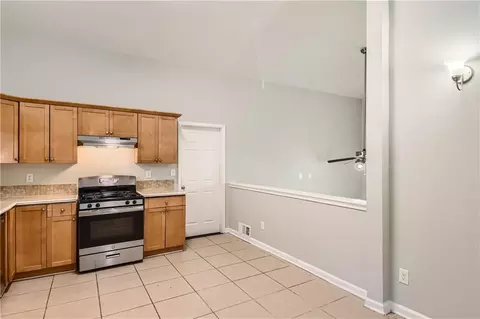 6817 Red Maple Dr, Rex, GA 30273 photo 6