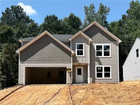 64 Fox Creek Dr, Braselton, GA 30517