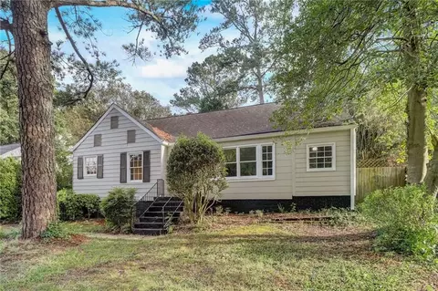 1360 Lochland Rd SE, Atlanta, GA 30316
