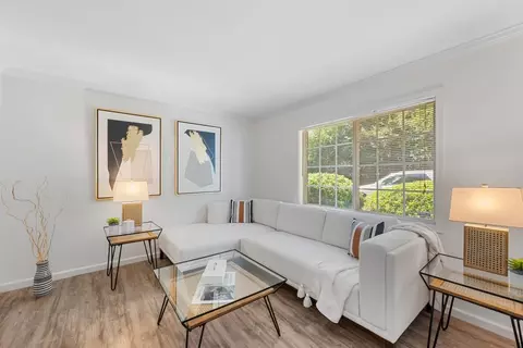 6940 Roswell Rd #12B, Sandy Springs, GA 30328