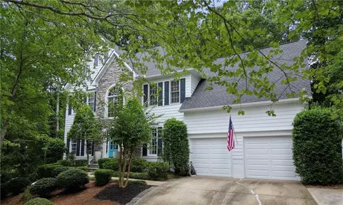 12155 Lonsdale Ln, Roswell, GA 30075
