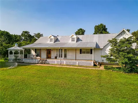 683 Harris Beamer Rd SW, Calhoun, GA 30701
