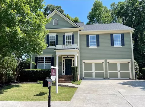 242 Independence Ln, Peachtree City, GA 30269