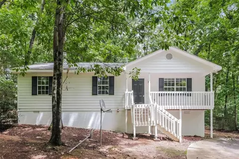 744 Johnson Rd, Calhoun, GA 30701
