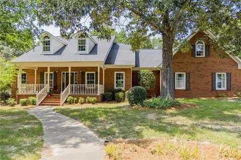 1 Westridge Pl, Rome, GA 30165