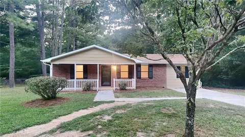 116 Deerwood Cir, Griffin, GA 30223