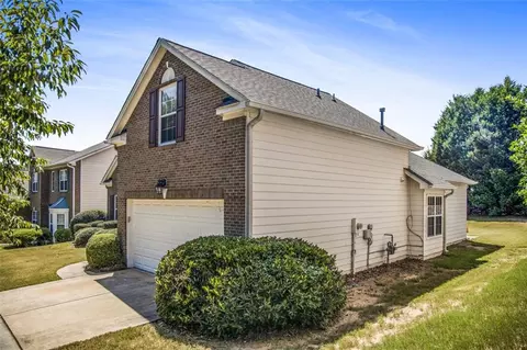 516 Winter View Way, Stockbridge, GA 30281