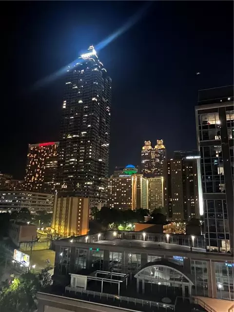 400 W Peachtree St NW #1809, Atlanta, GA 30308