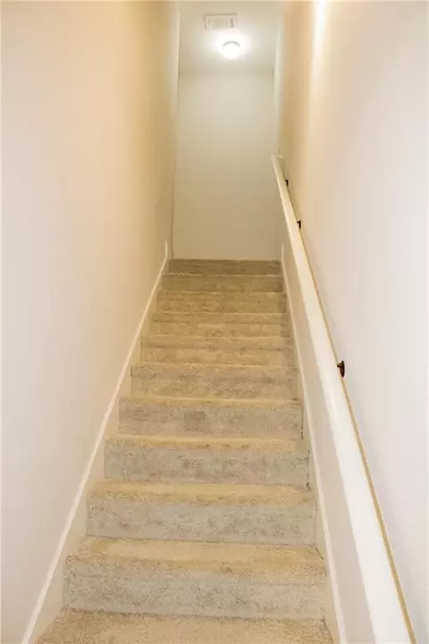 548 Elrod St, Cornelia, GA 30531 photo 5