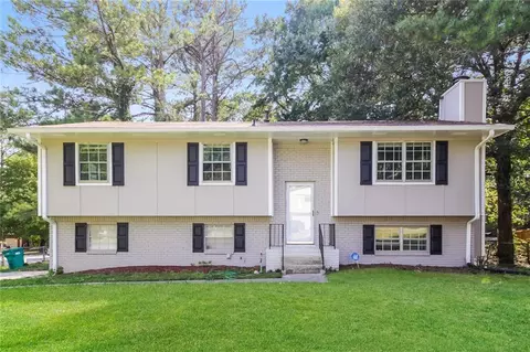 8531 Peachtree Ln, Riverdale, GA 30274