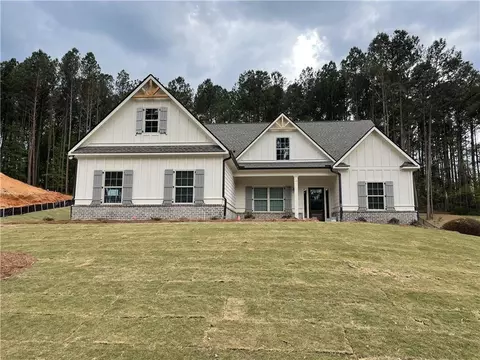 2000 Jakes Lndg, Loganville, GA 30052