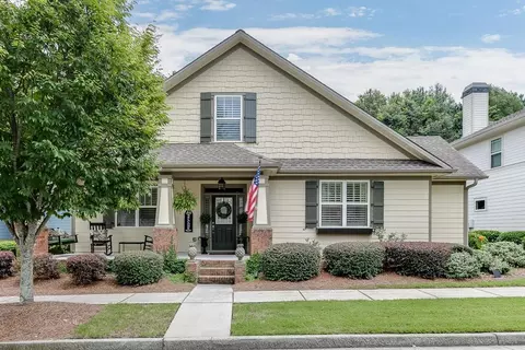 208 Mission Oak Dr, Grayson, GA 30017