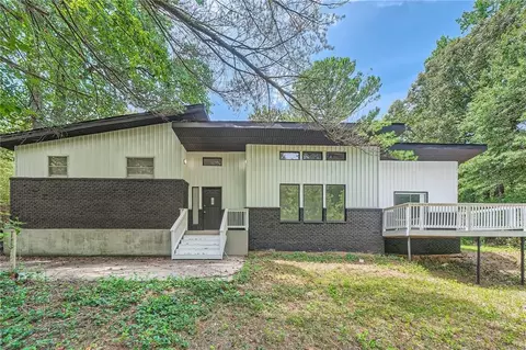 50 Coffee Ln, Ellenwood, GA 30294