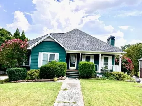 55 Knollwood Dr, Covington, GA 30014