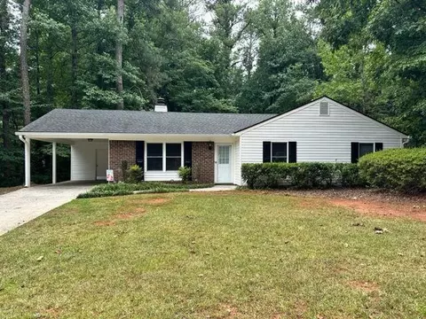 3191 Pritchards Pt, Douglasville, GA 30135