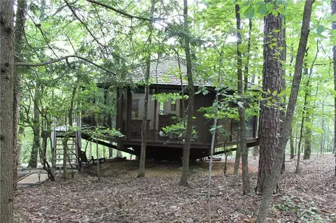 180 Treetopper Cir, Jasper, GA 30143