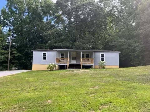 6841 Capitola Farm Rd, Flowery Branch, GA 30542