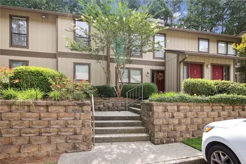 601 Woodcliff Dr, Sandy Springs, GA 30350